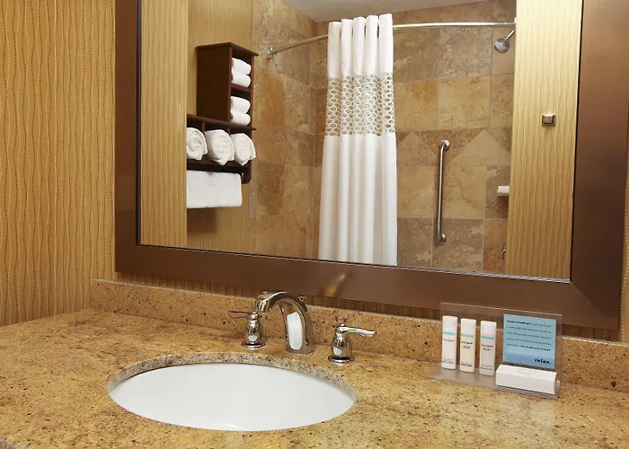 Hampton & Medical Center Hotel