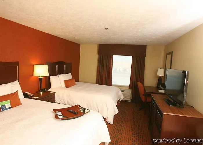 Hotel Hampton & Medical Center